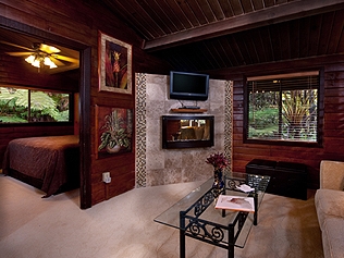 Hapu`u Forest Bungalow