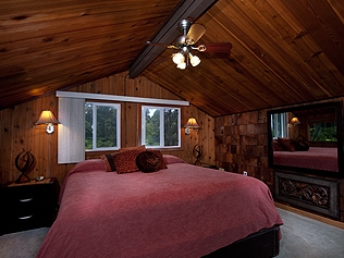 Treehouse Suite